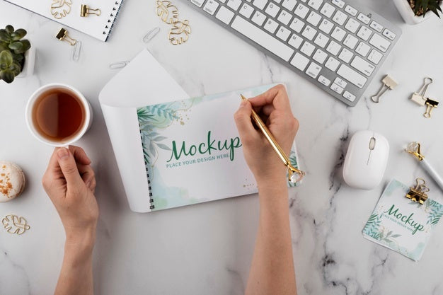 Flat Lay Of Elegant And Minimal Desk Psd