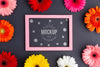 Flat Lay Of Frame Mock-Up With Daisies Psd