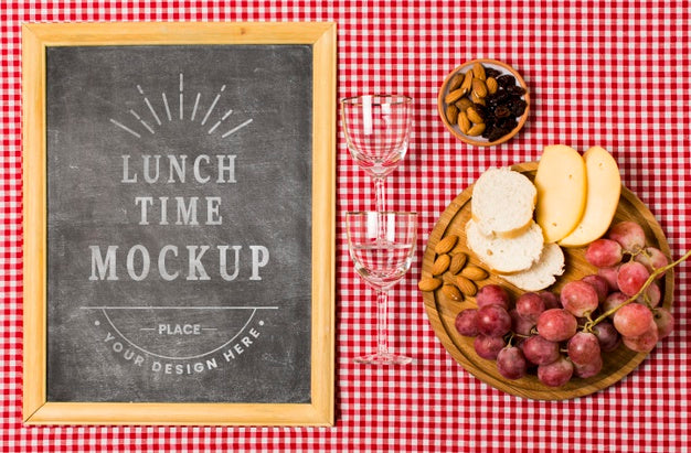 Flat Lay Of Frame With Glasses And Food For Picnic Psd