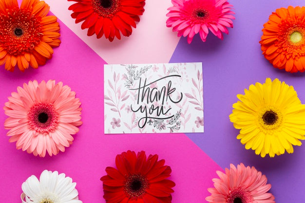 Flat Lay Of Letter With Colorful Flowers Psd
