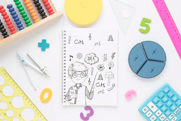 Flat Lay Of Notebook With Shapes And Calculator Psd