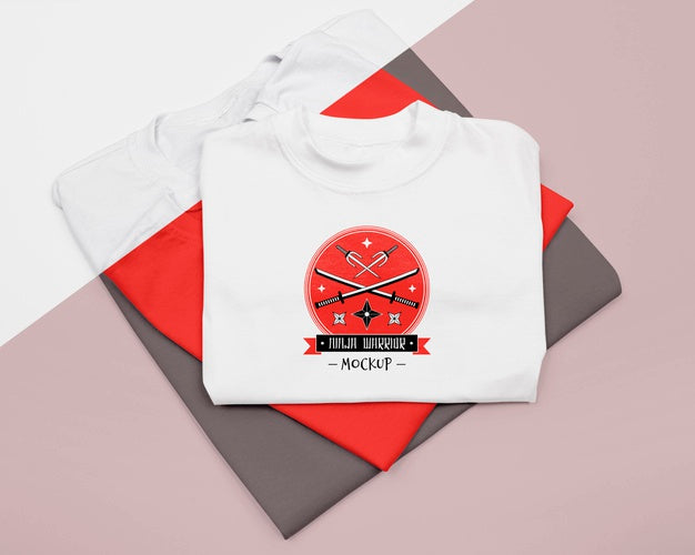 Flat Lay Of T-Shirt Concept Mock-Up Psd
