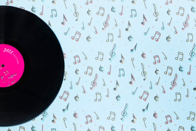 Flat Lay Of Vinyl On Plain Background Psd