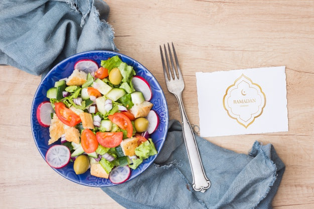 Flat Lay Ramadan Composition With Card Mockup Psd