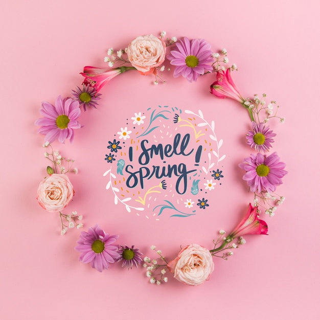 Flat Lay Spring Mockup With Copyspace And Frame Psd