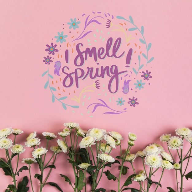 Flat Lay Spring Mockup With Copyspace Psd