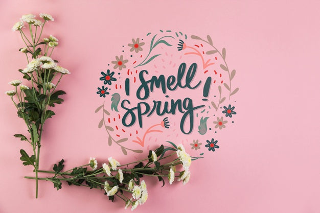 Flat Lay Spring Mockup With Copyspace Psd