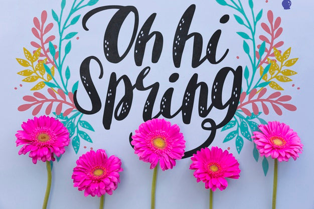 Flat Lay Spring Mockup With Copyspace Psd