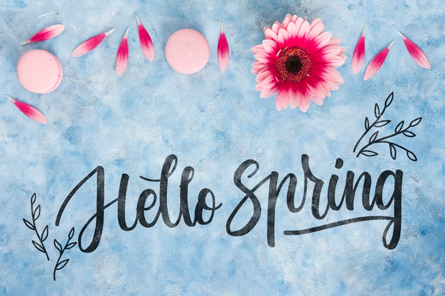 Flat Lay Spring Mockup With Copyspace Psd