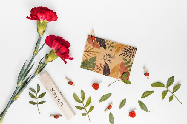 Flat Lay Spring Mockup With Greeting Card Psd