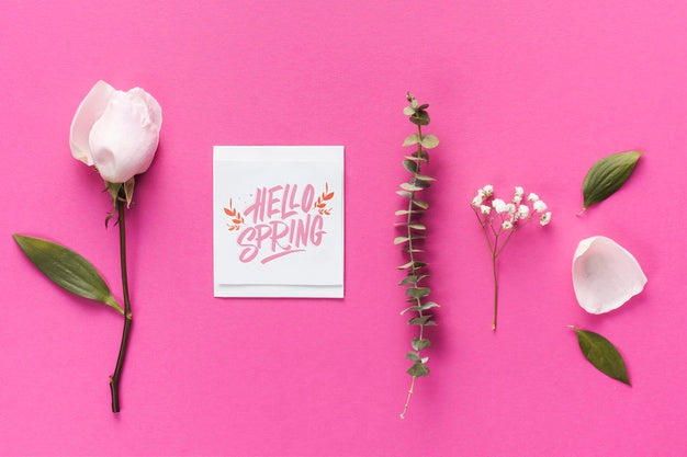 Flat Lay Spring Mockup With Greeting Card Psd