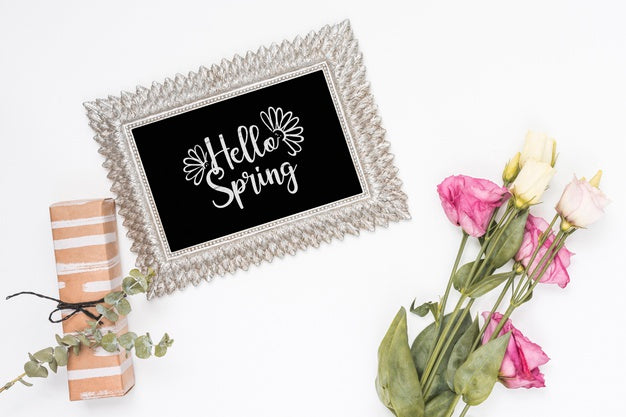 Flat Lay Spring Mockup With Slate Psd