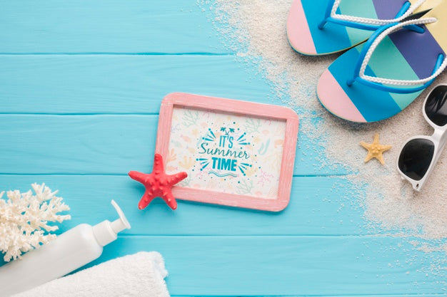 Flat Lay Summer Frame With Flip Flops Mock-Up Psd