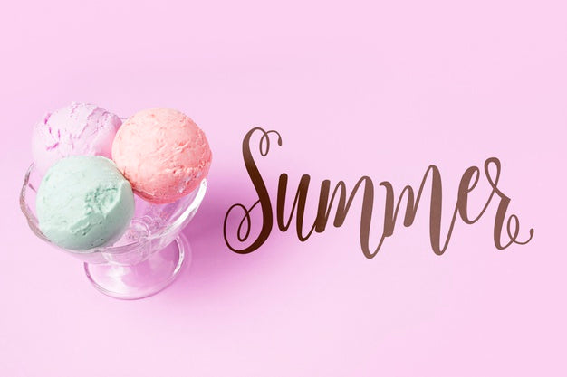 Flat Lay Summer Mockup With Copyspace And Ice Cream Psd