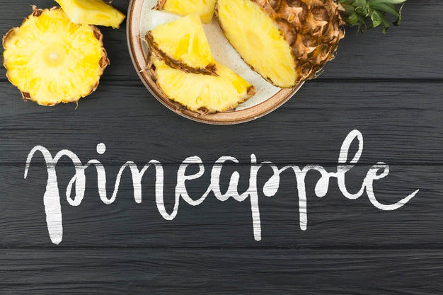 Flat Lay Summer Mockup With Copyspace And Pineapple Psd