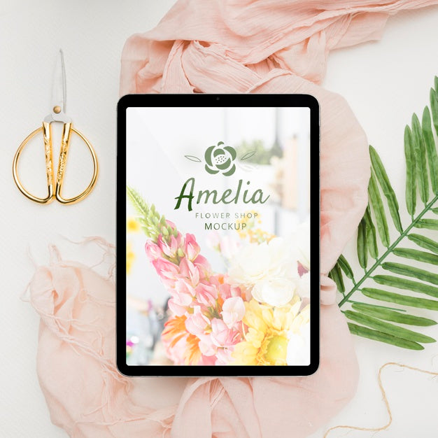 Flower Shop Invitation Concept Mock-Up Psd