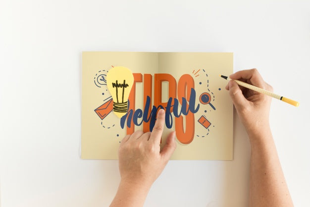 Folded Paper Mockup With Tips Concept Psd