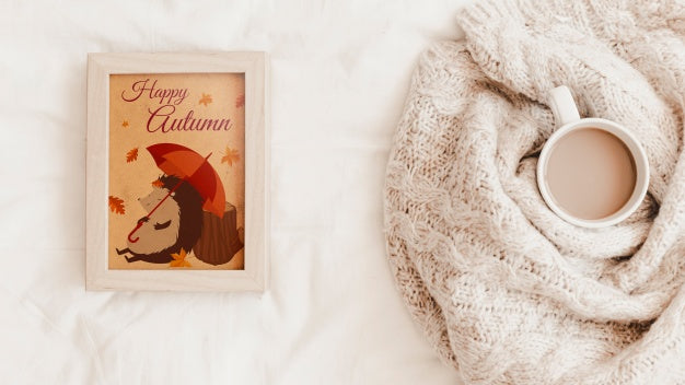 Frame And Autumn Mockup Psd