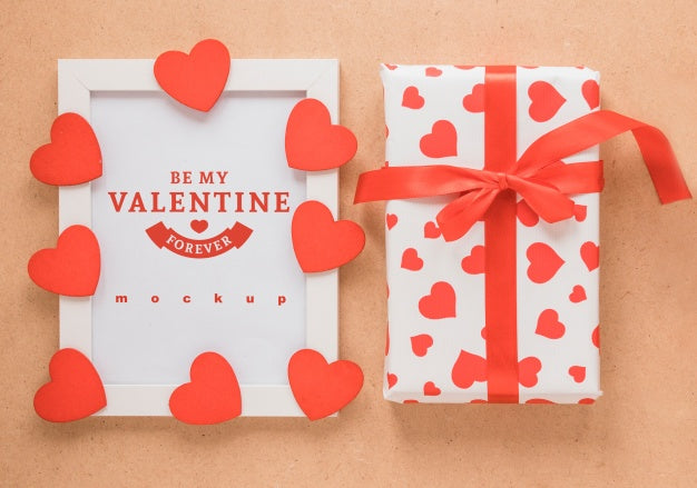 Frame Mockup And Present For Valentine Psd