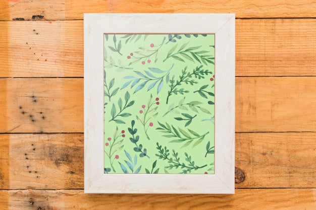 Frame Mockup On Wooden Background Psd