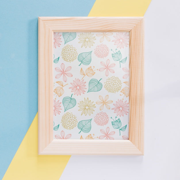Frame Mockup With Floral Decoration Psd
