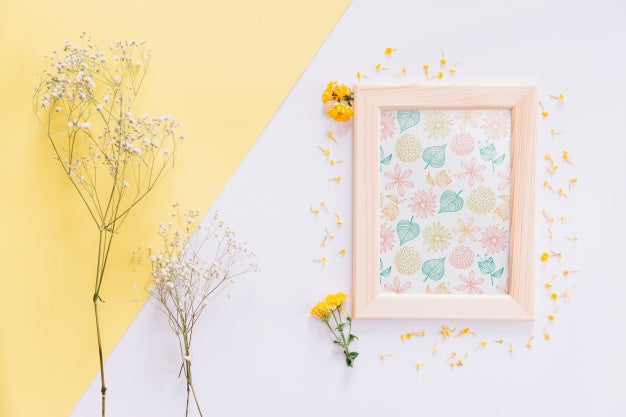 Frame Mockup With Floral Decoration Psd