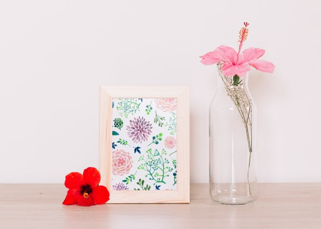Frame Mockup With Floral Decoration Psd