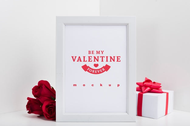 Frame Mockup With Valentine Concept Psd