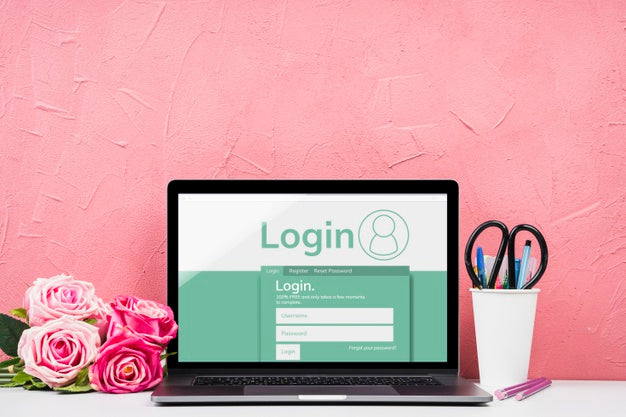 Front View Mock-Up Laptop With Pink Background Psd