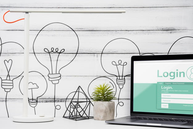 Front View Mock-Up Laptop With Wooden Background Psd