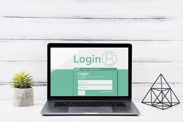 Front View Mock-Up Laptop With Wooden Background Psd