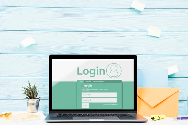 Front View Mock-Up Laptop With Wooden Background Psd