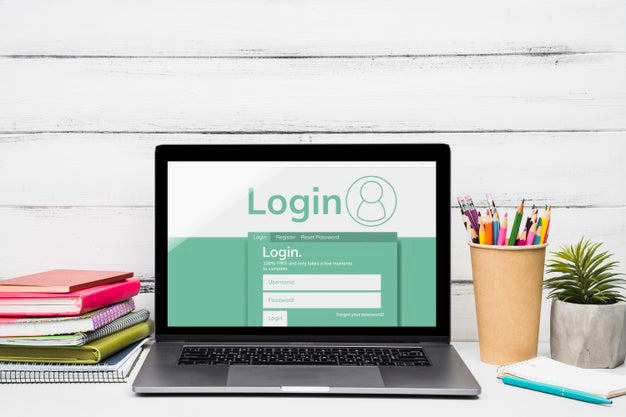 Front View Mock-Up Laptop With Wooden Background Psd