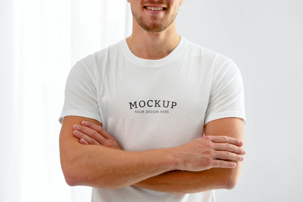 Front View Of Male Volunteer Posing With Arms Crossed Psd