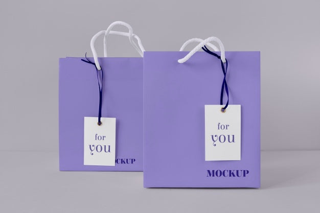 Front View Of Paper Shopping Bag Mock-Up With Paper Tag Psd