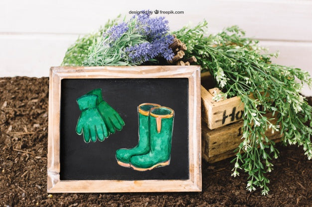 Gardening Mockup With Leaning Slate Psd