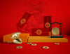 Golden Rat And New Year Greeting Cards On Red Background Psd