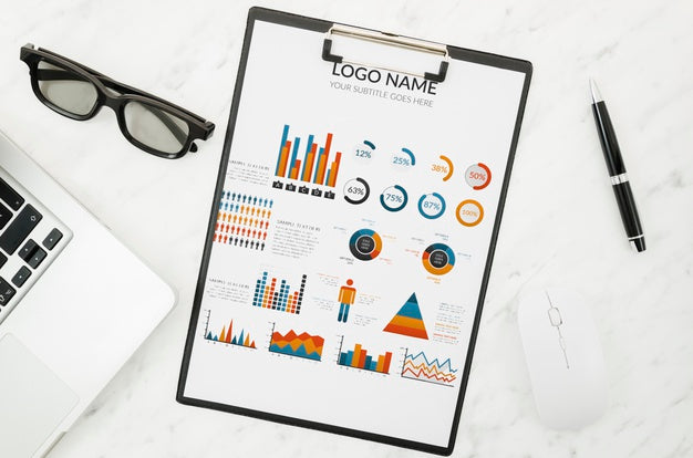 Graphics On Paper Mock-Up Written On Clipboard Psd