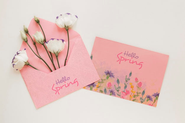 Greeting Card With Flowers In Envelope Psd