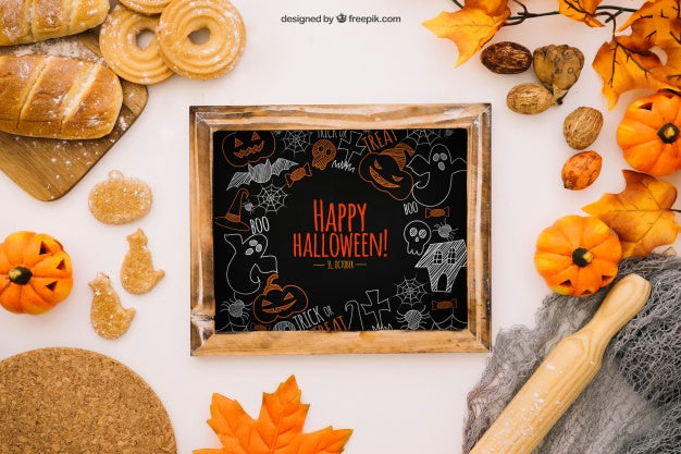 Halloween Mockup With Slate And Bread Psd