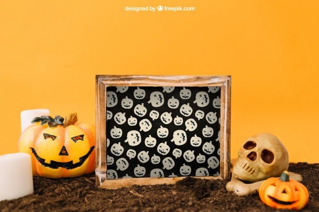 Halloween Mockup With Slate And Pumpkin Decoration Psd