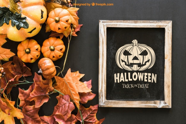 Halloween Slate Mockup With Leaves And Pumpkins Psd