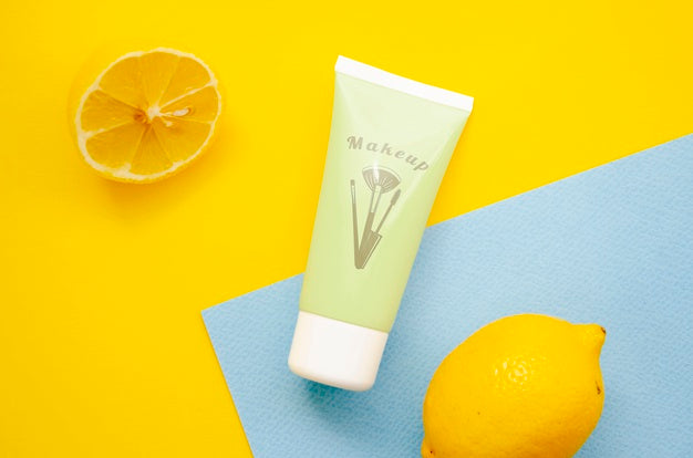 Hand Cream Bottle Mock-Up On Bicolor Background Psd