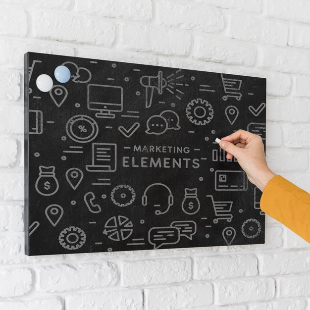 Hand Writing On Blackboard Mock-Up Psd