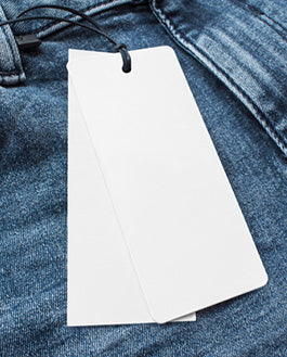 Hang Tag Psd Mockup In 4K