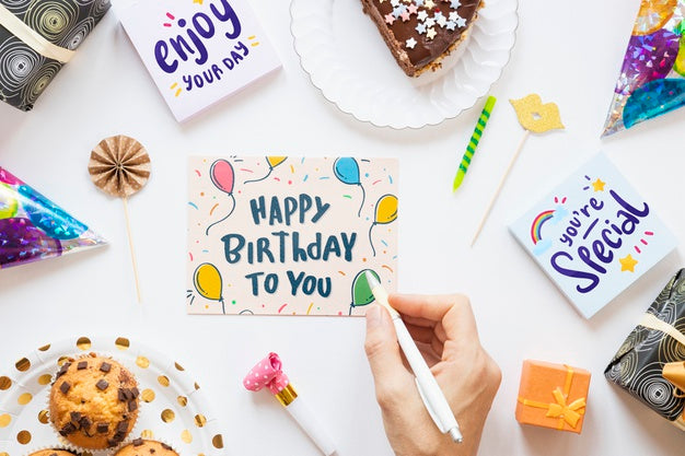 Happy Birthday Concept Mock-Up Psd