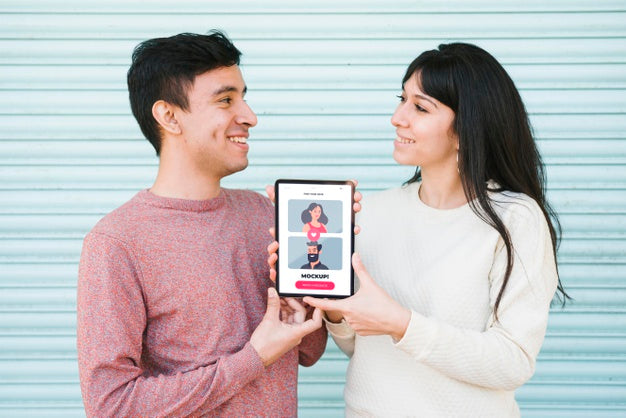 Happy Couple Concept Mock-Up Psd