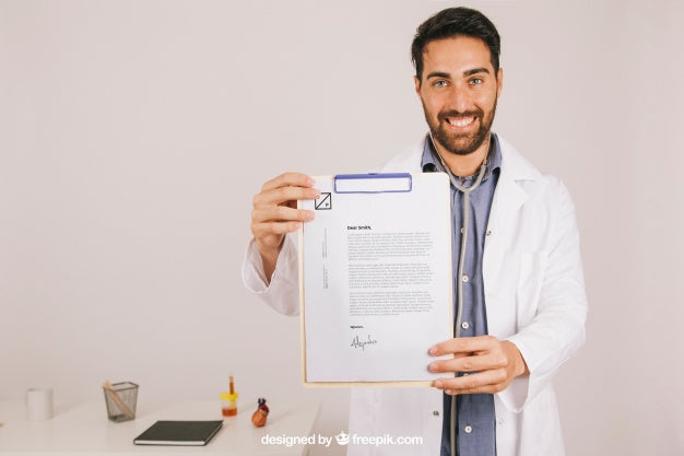 Happy Doctor With Clipboard In The Clinic Psd