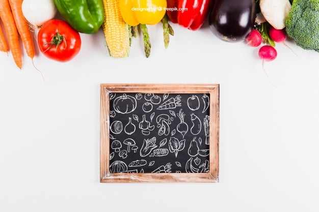 Healthy Food And Slate Mockup Psd