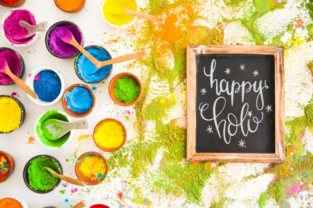 Holi Festival Mockup With Slate Psd